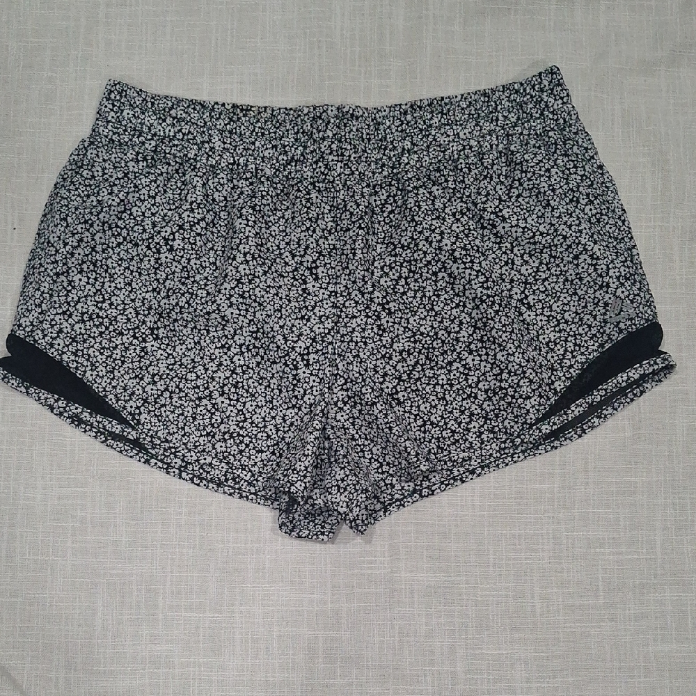RBX Black and White Floral Women's Athletic Shorts Size L